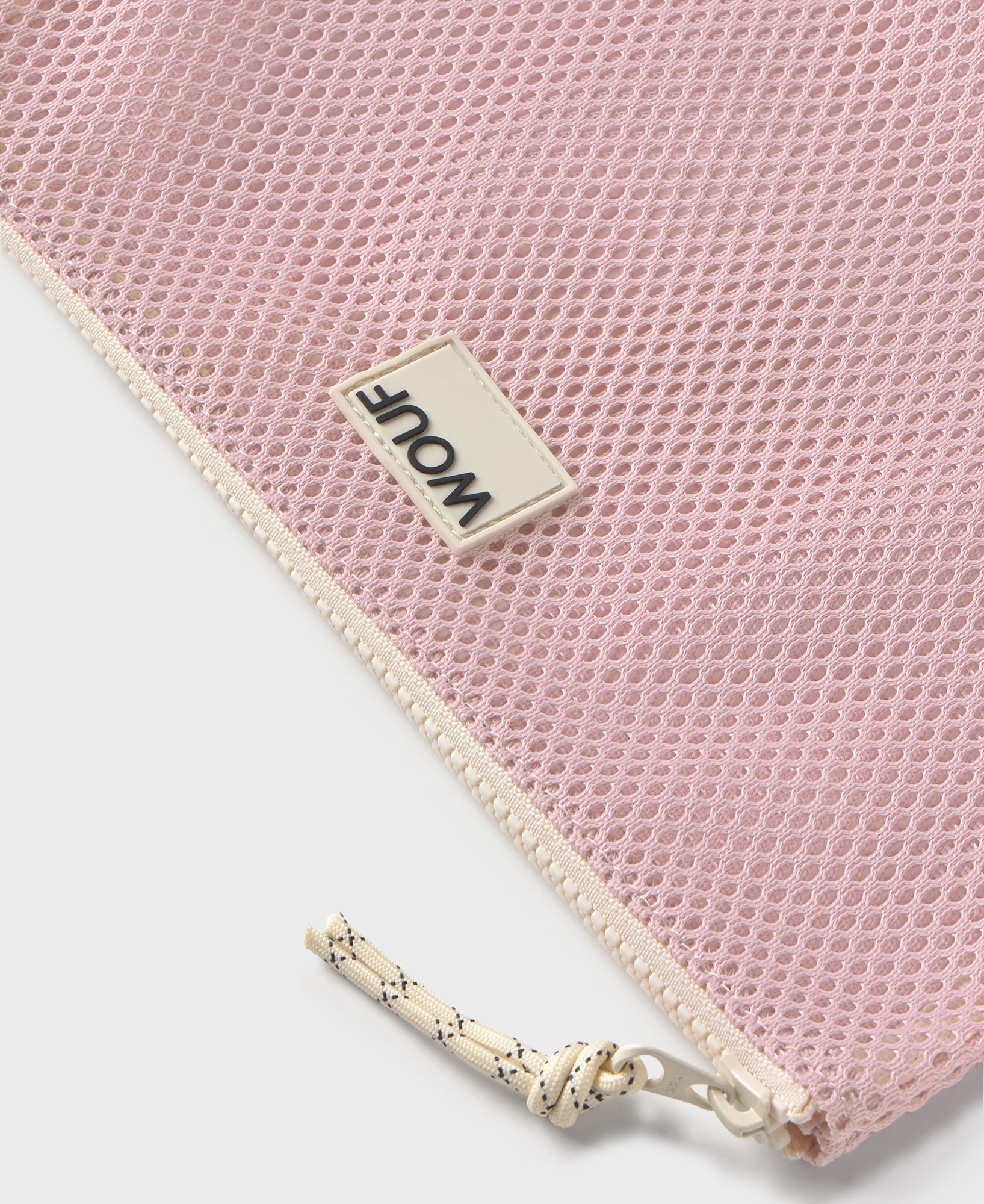 wouf-daily-blush-pochette-polyester-recycl-rose image 2