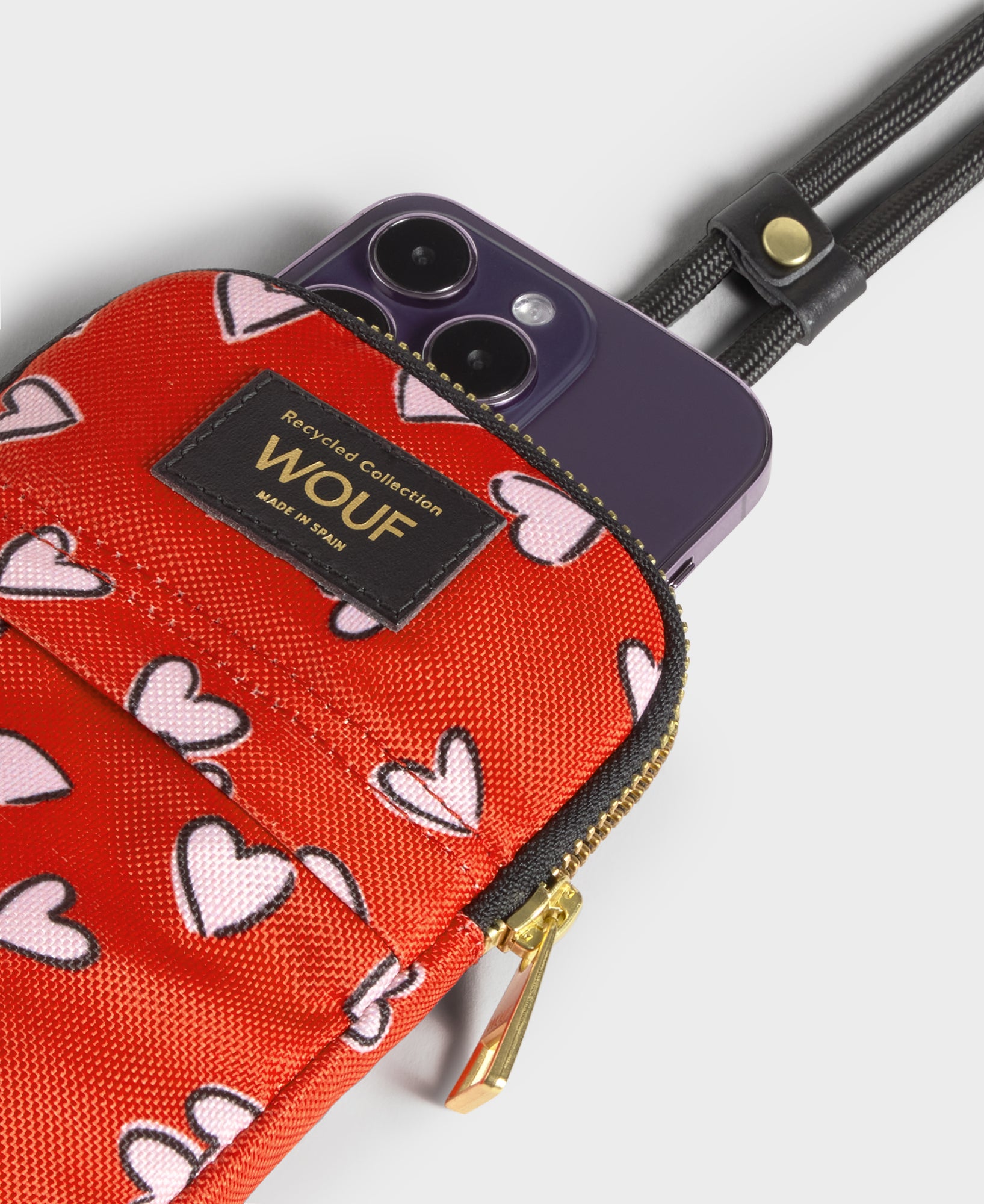 wouf-mesh-pochette-telephone-crush-recyclee-imprimee image 2
