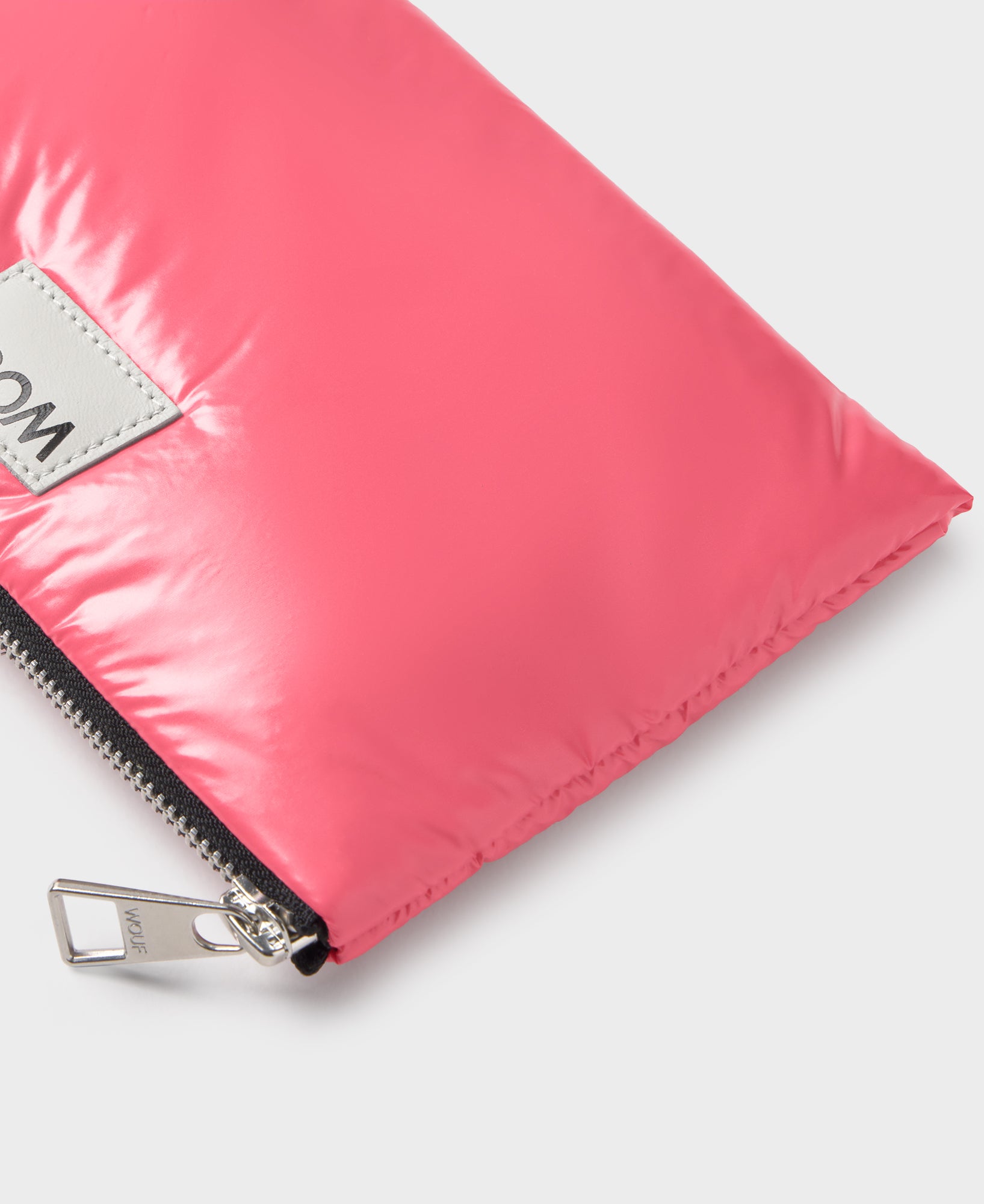 wouf-terry-candy-pochette-plate-polyester-d-perlant image 2