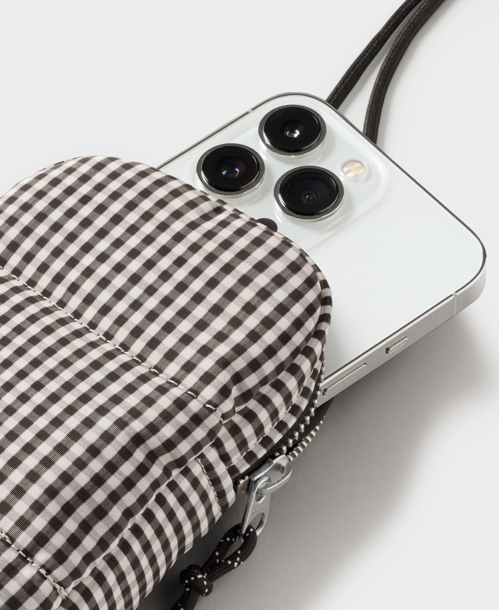 wouf-mesh-chloe-pochette-t-l-phone-matelass-e-17-cm image 3
