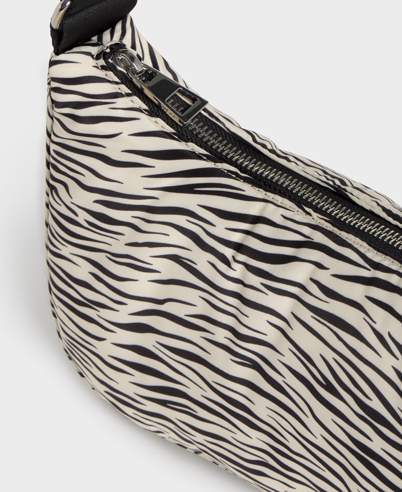 wouf-studio-zebra-hit-sac-paule-matelass image 5