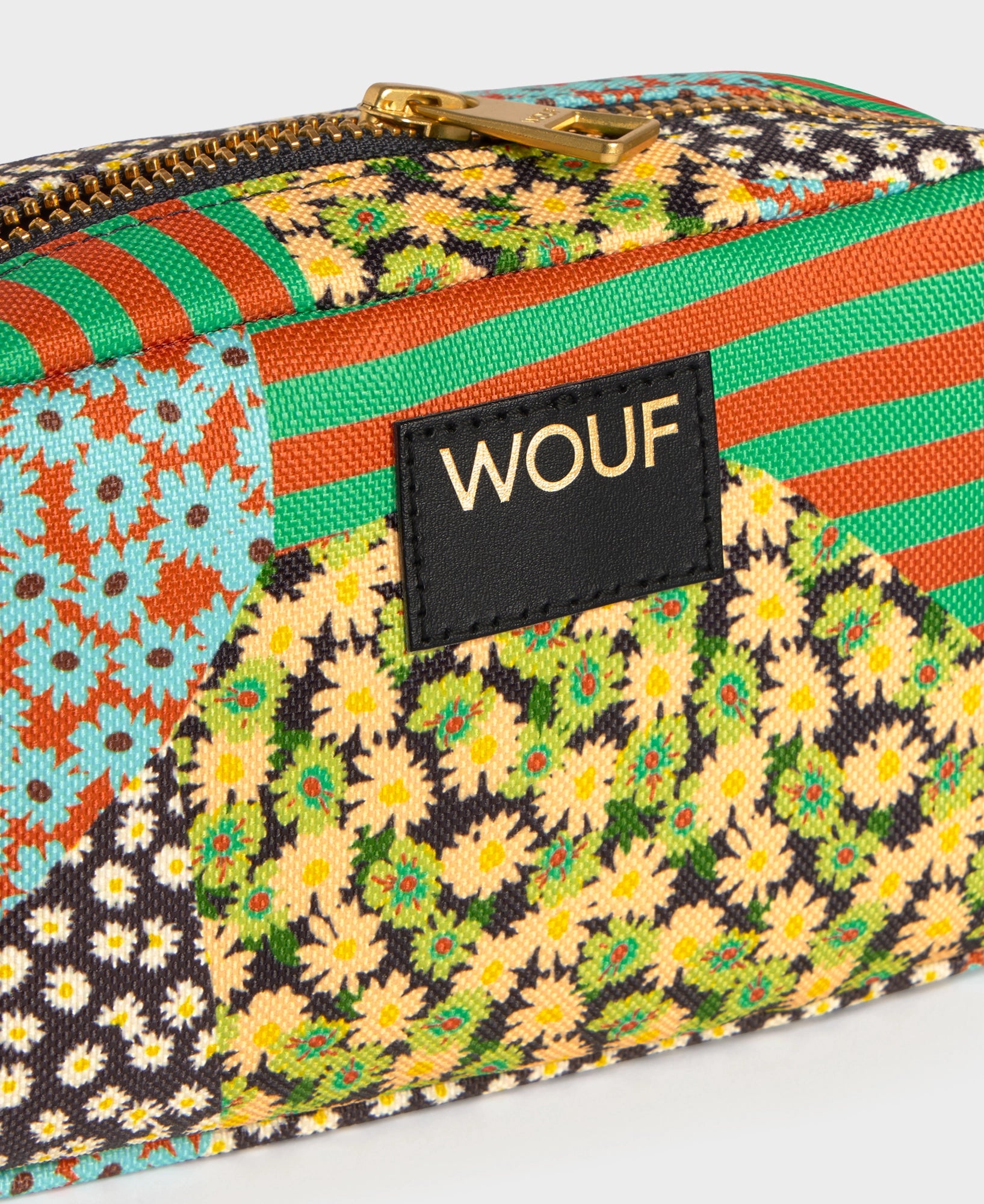 wouf-daily-bohemia-trousse-maquillage-recycl-e image 3