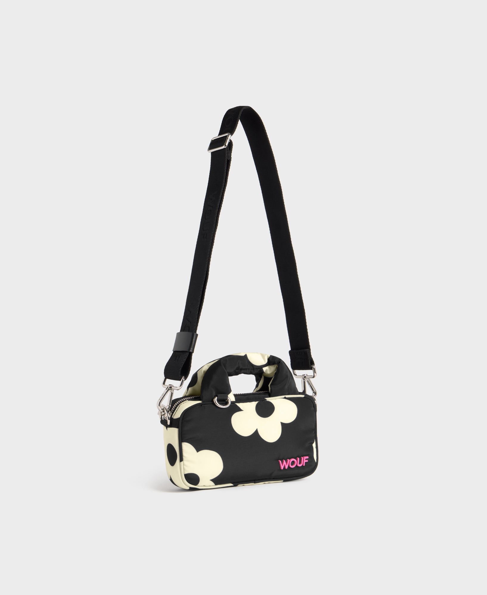 wouf-studio-night-daisy-mini-sac-matelass-fleuri image 4