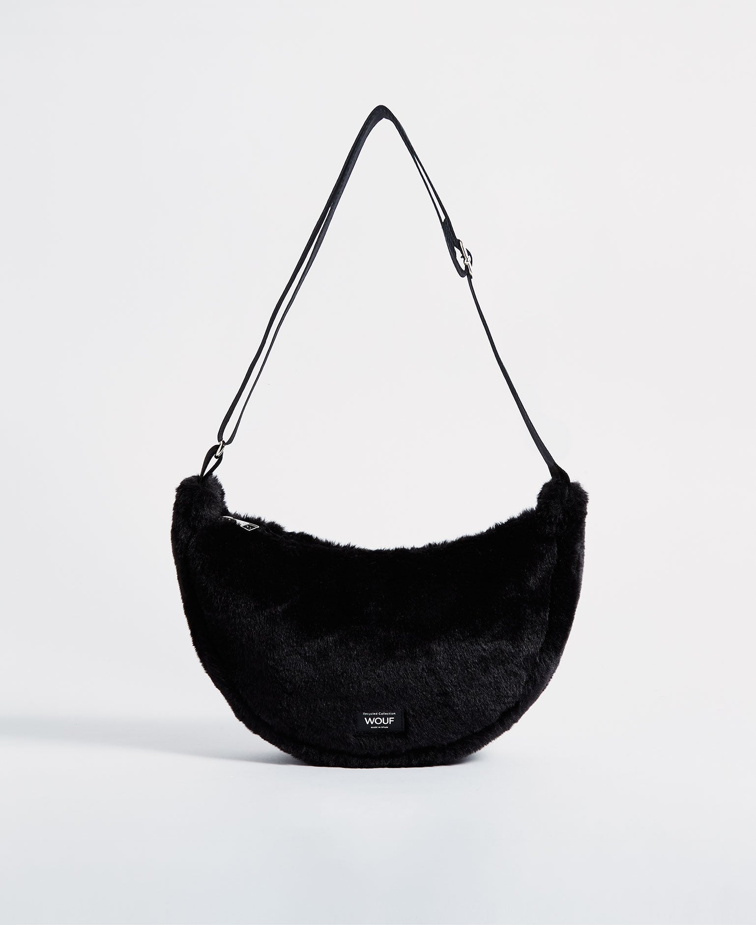wouf-glossy-black-forest-sac-bandouli-re-fourrure image 1