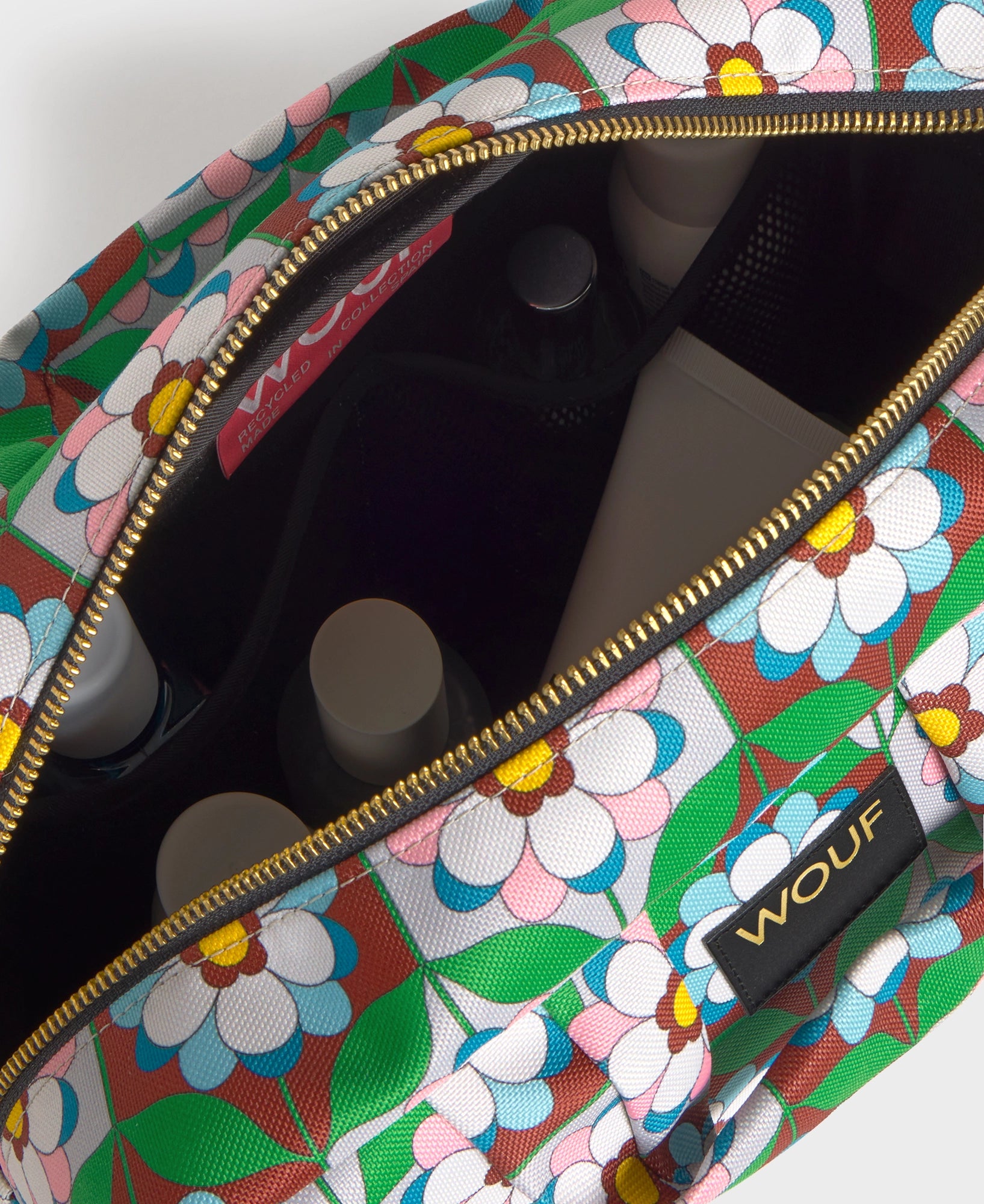 wouf-studio-kaleido-grande-trousse-de-toilette-polyester-recycl image 3