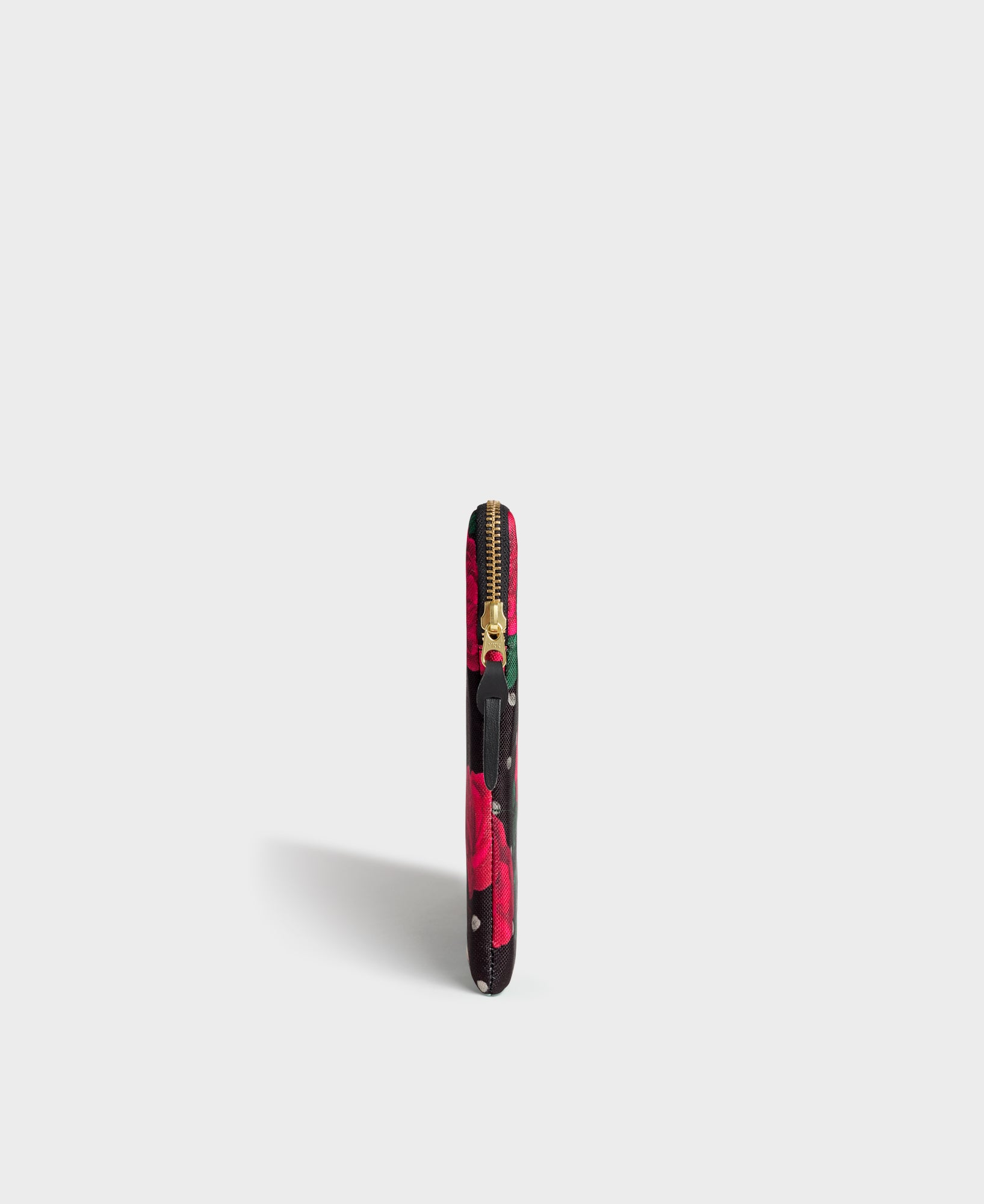 wouf-mesh-housse-tablette-rosie-ipad image 5