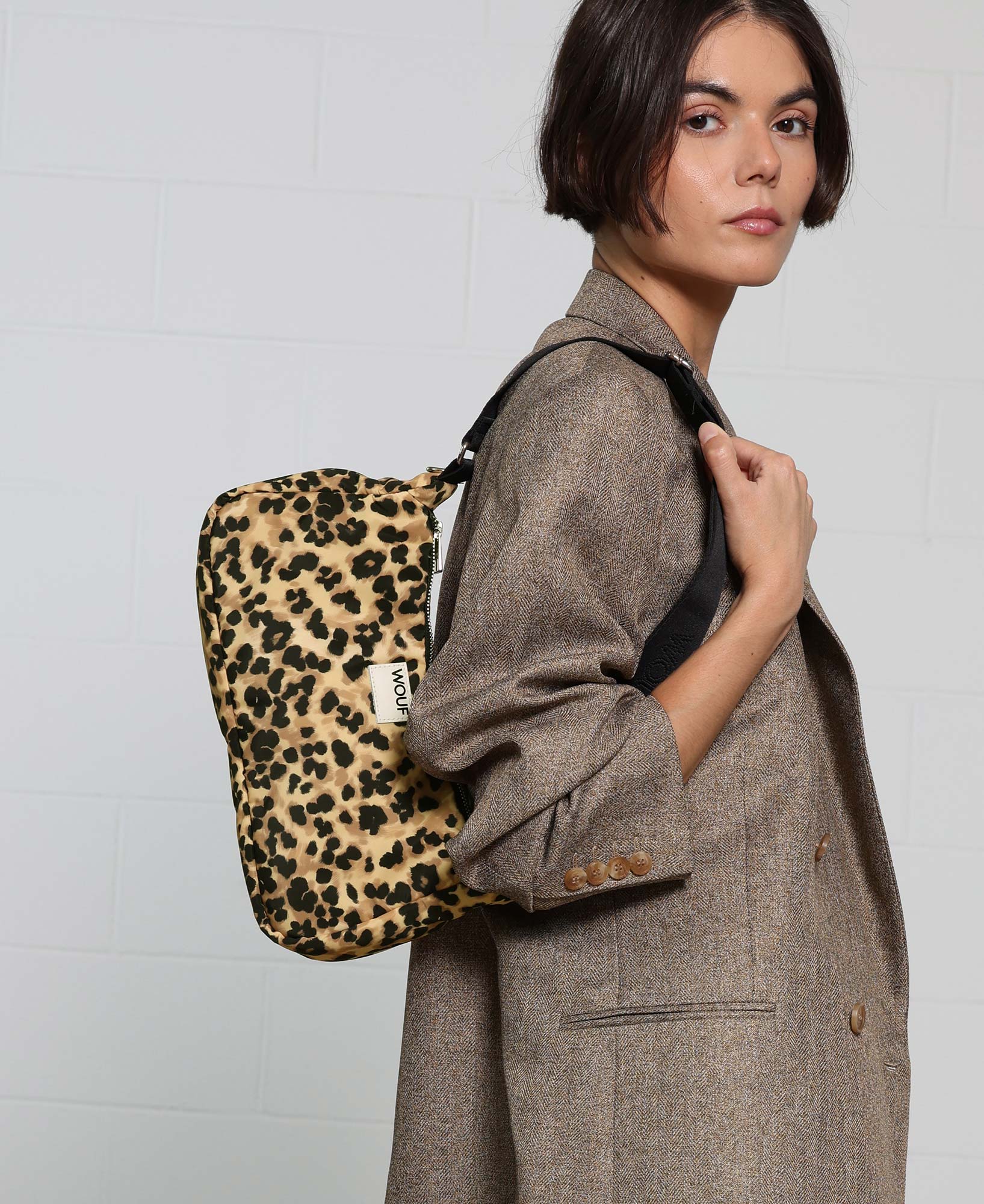 wouf-studio-sac-feline-paule-l-opard-34-cm image 2