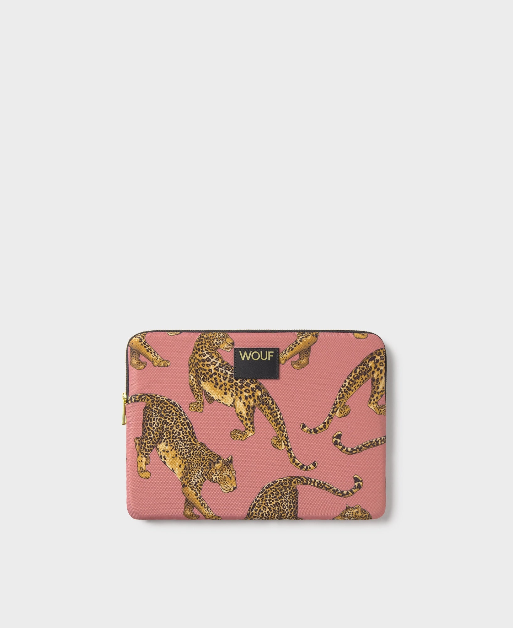 wouf-studio-blush-leopard-housse-ipad-11-recycl-e image 1