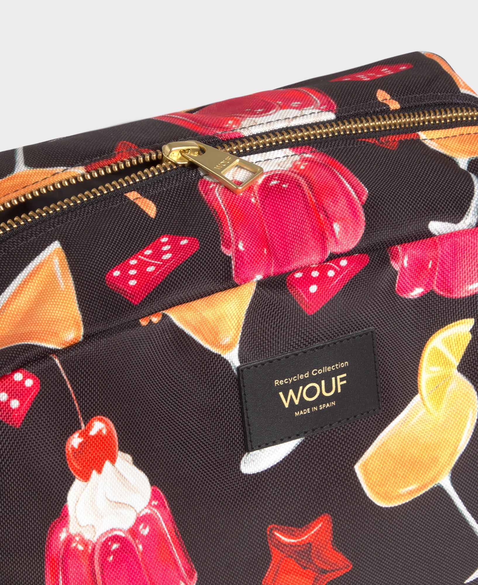 wouf-daily-cheers-grande-trousse-de-toilette-recycl-e image 2