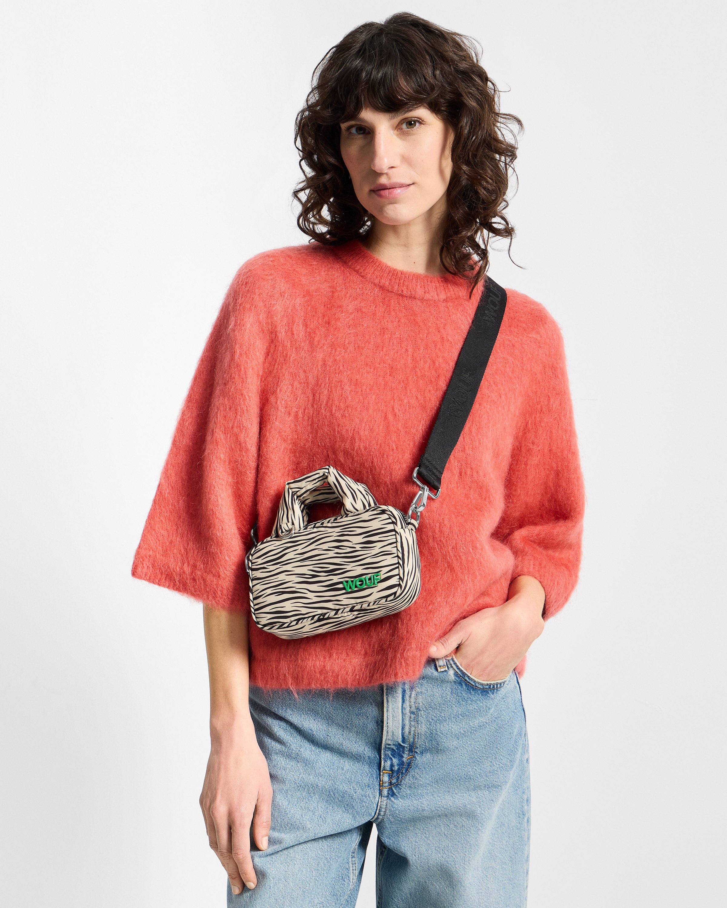 wouf-studio-zebra-hit-mini-sac-20-cm-imprim-z-bre image 2