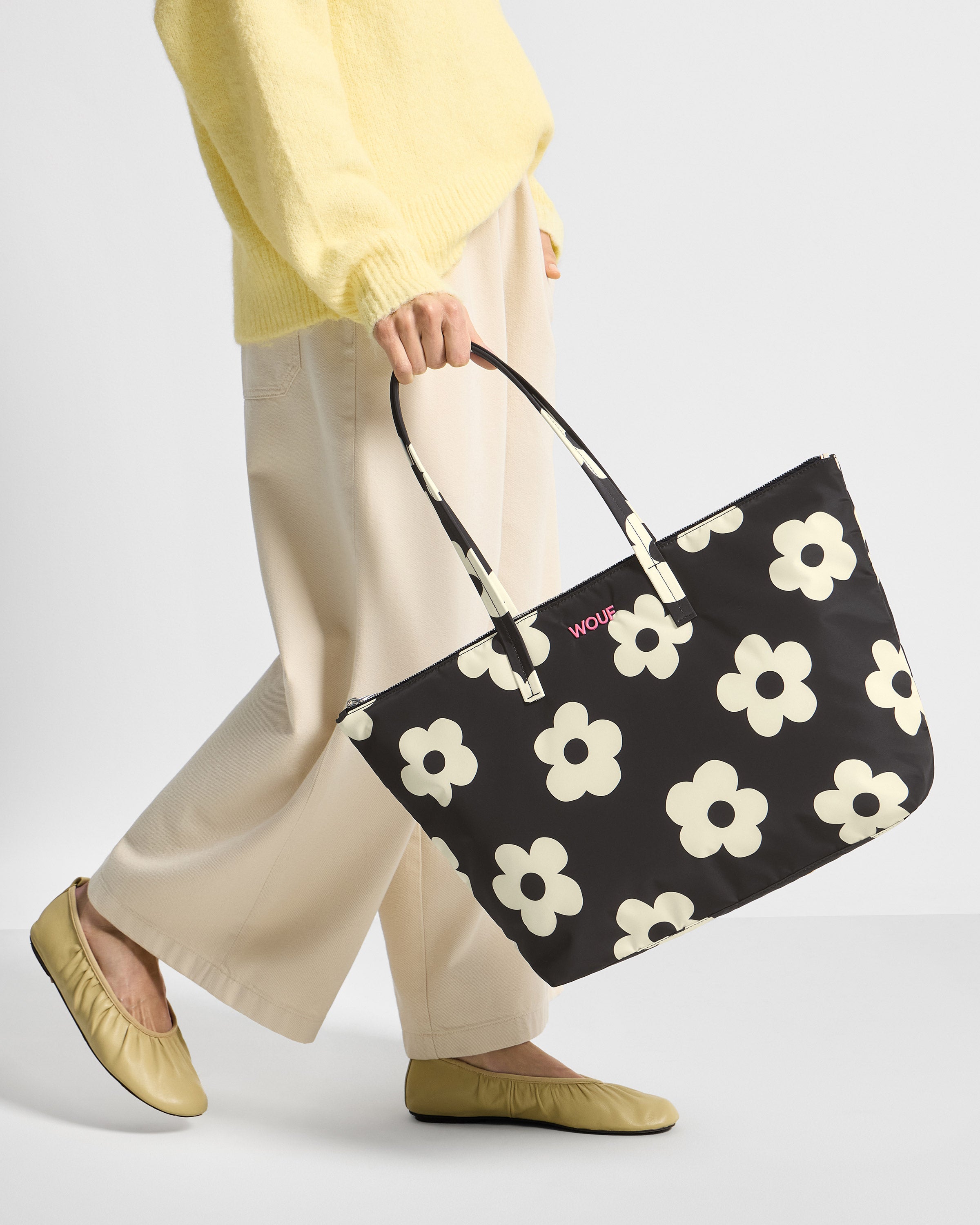 wouf-studio-sac-cabas-night-daisy-tote-fleurs-recycl image 3
