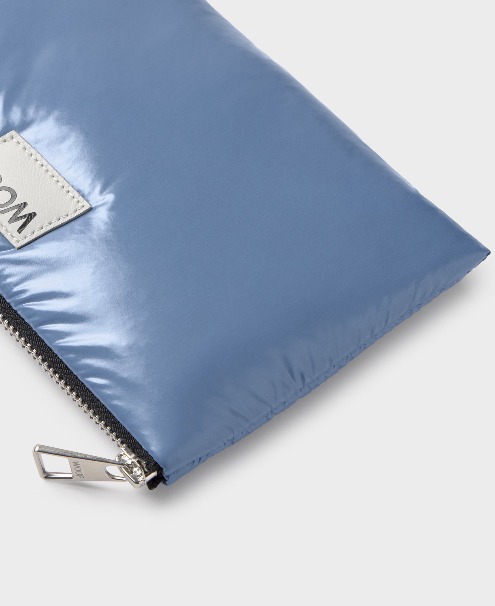 wouf-studio-royal-pochette-21-cm-glossy-recycl-e image 2