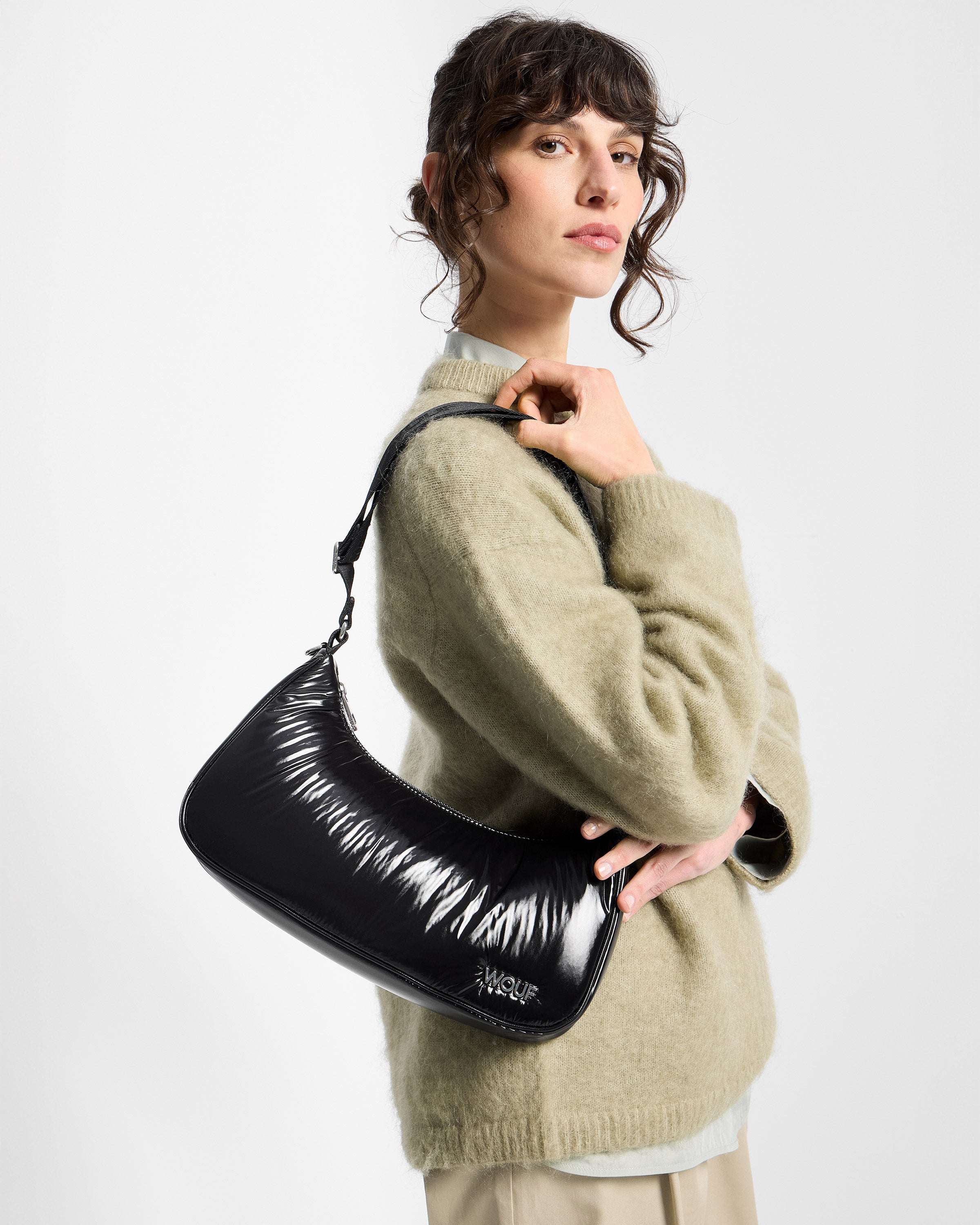 wouf-studio-night-sac-bandouli-re-glossy-noir-33-cm image 3