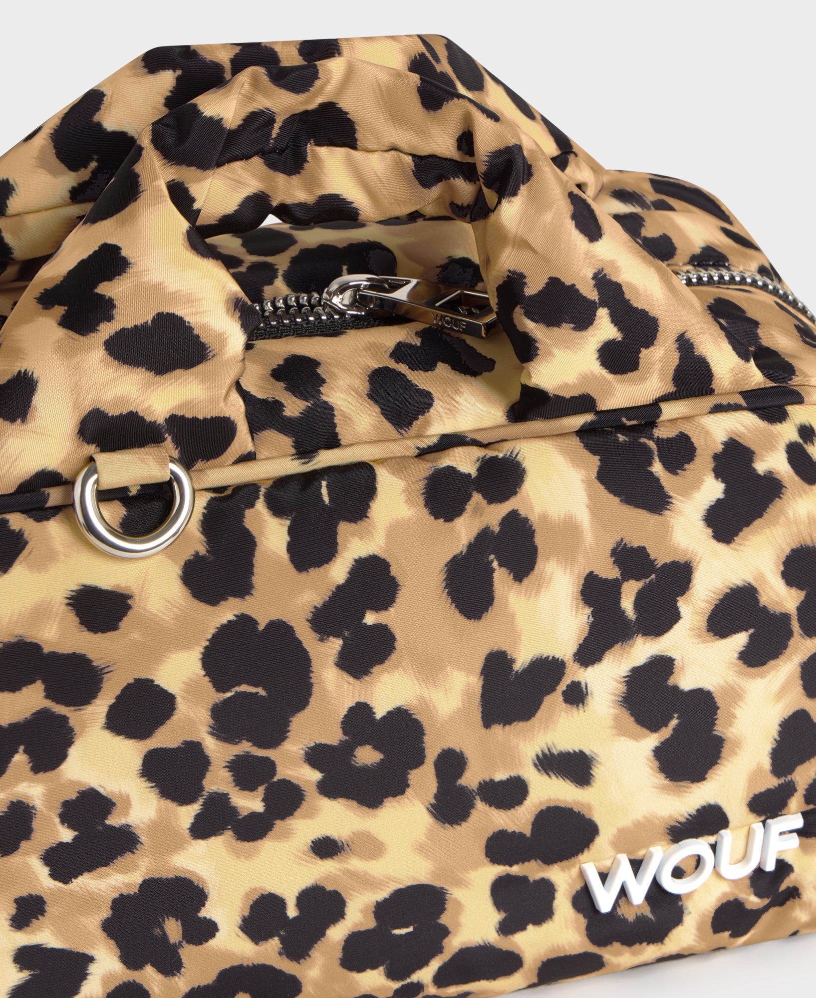 wouf-studio-feline-sac-bowling-21-5-cm-imprim-l-opard image 5