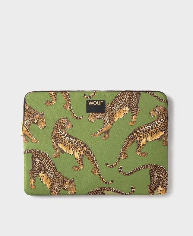 wouf-studio-housse-ordinateur-15-16-olive-leopard image 1