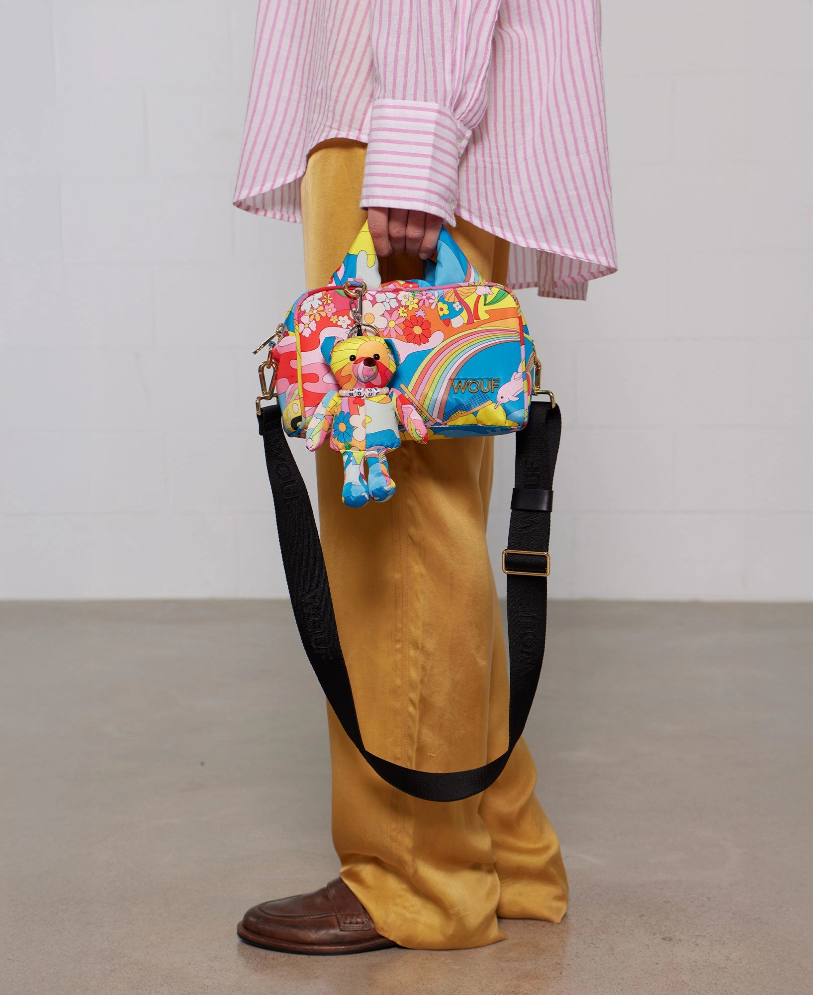 wouf-studio-magic-trip-bear-charm-sac-imprim-ours image 2