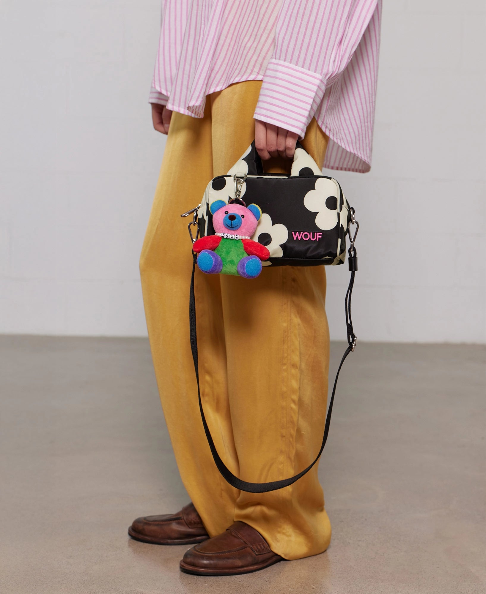 wouf-daily-rainbow-bear-charm-sac-imprim-polyester image 2