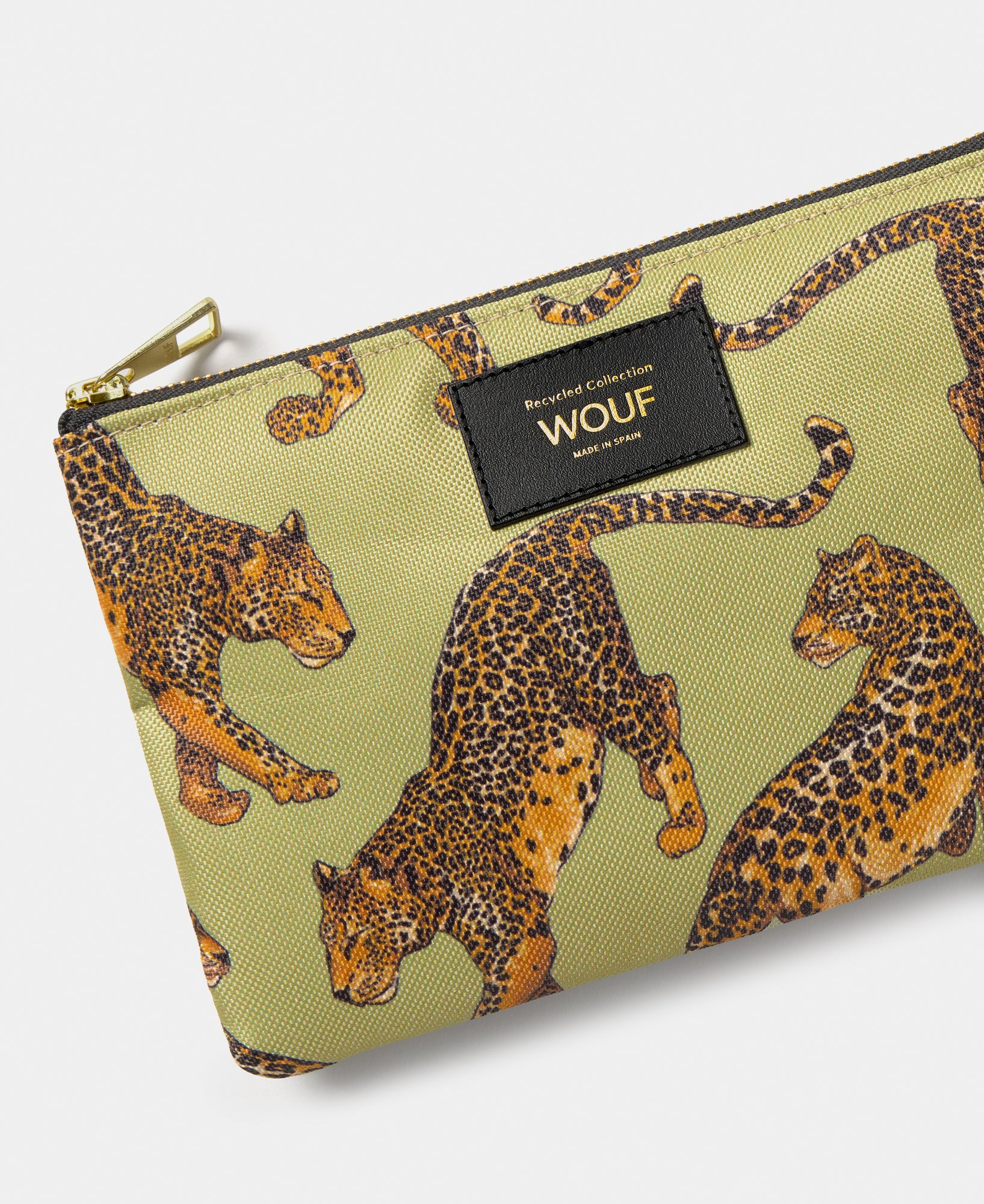 wouf-studio-avo-leopard-pochette-21-5-cm-imprim-l-opard image 2