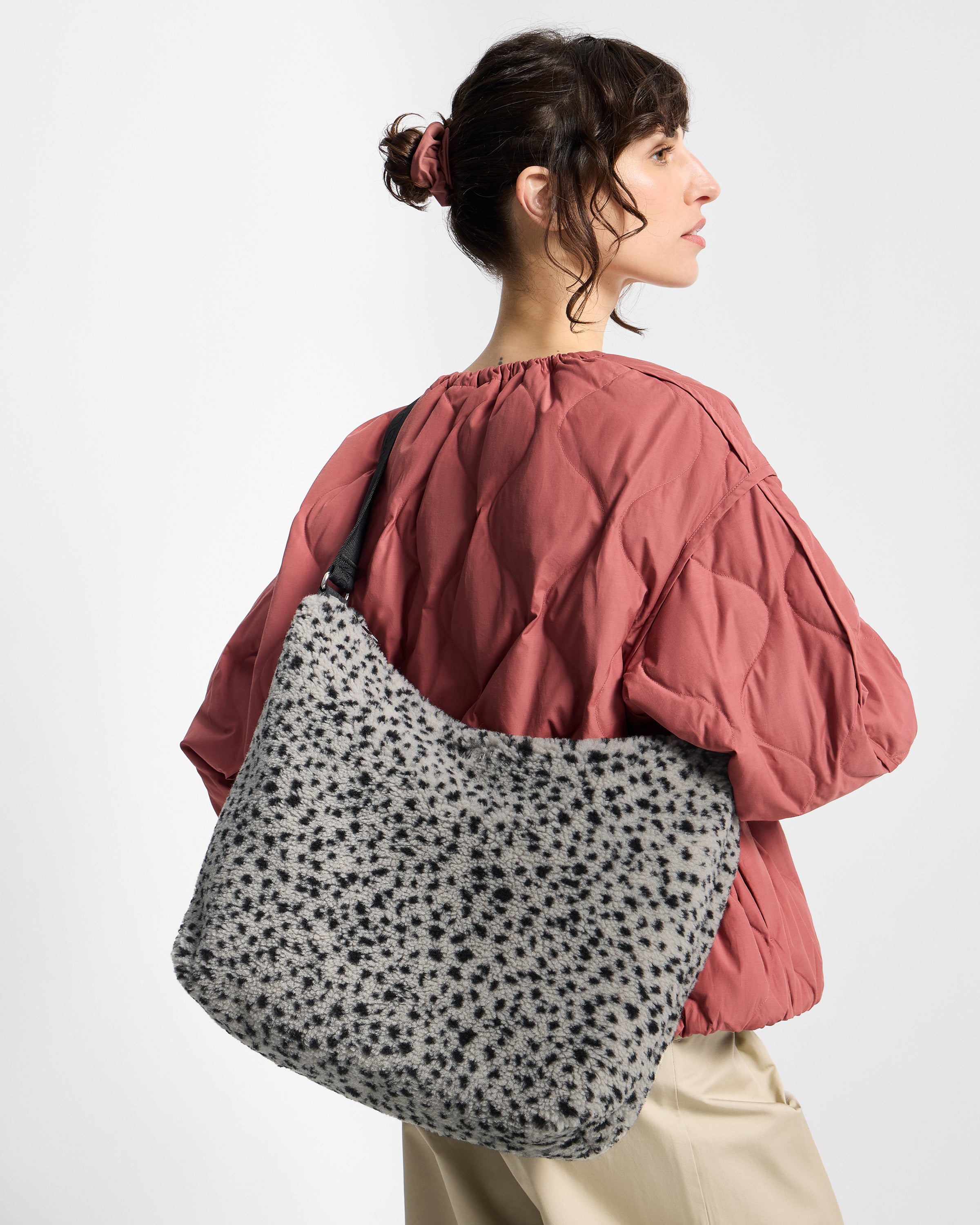 wouf-teddy-colette-sac-hobo-42-cm-recycl image 3