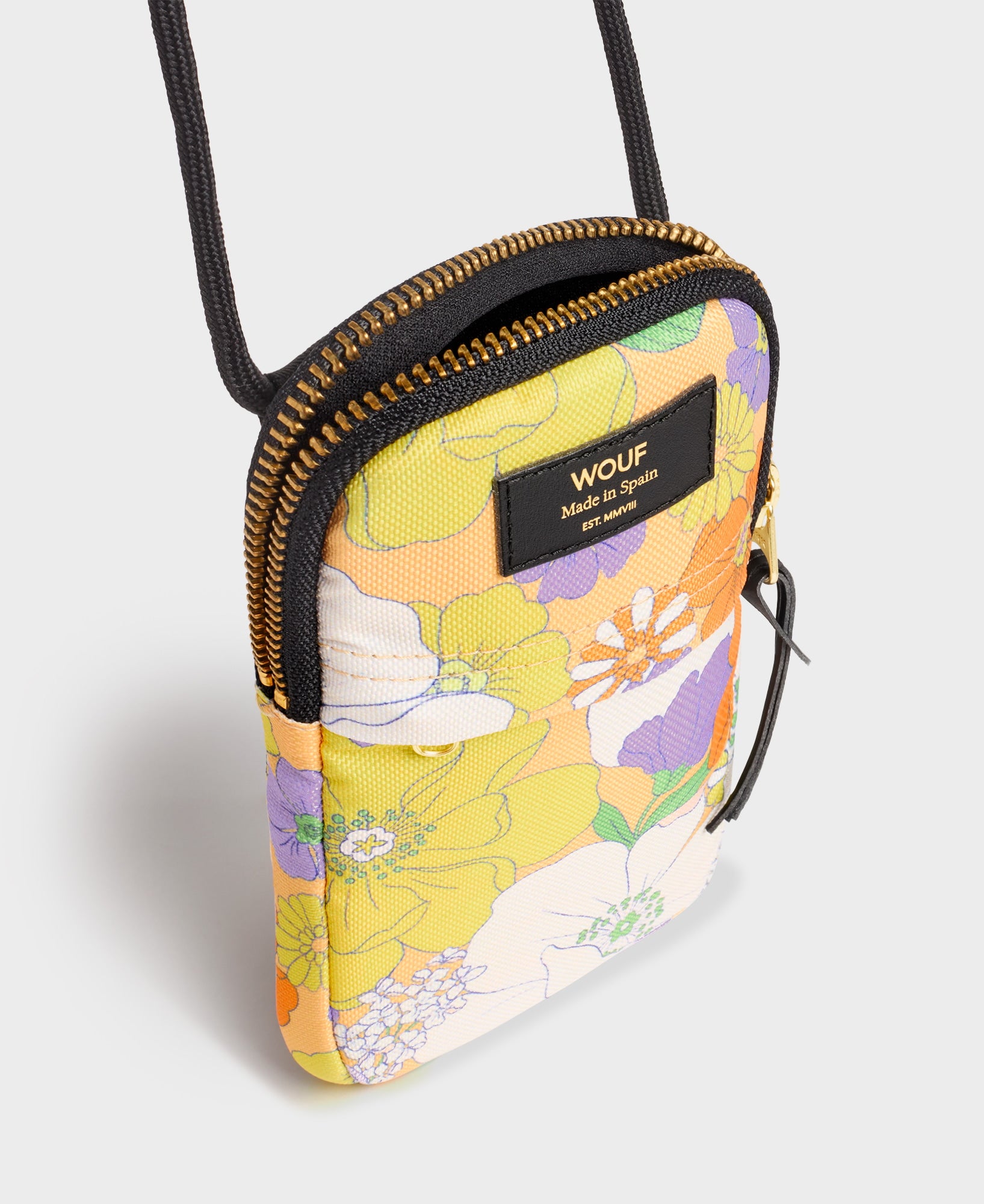 wouf-crochet-yelli-pochette-t-l-phone-recycl-e image 2