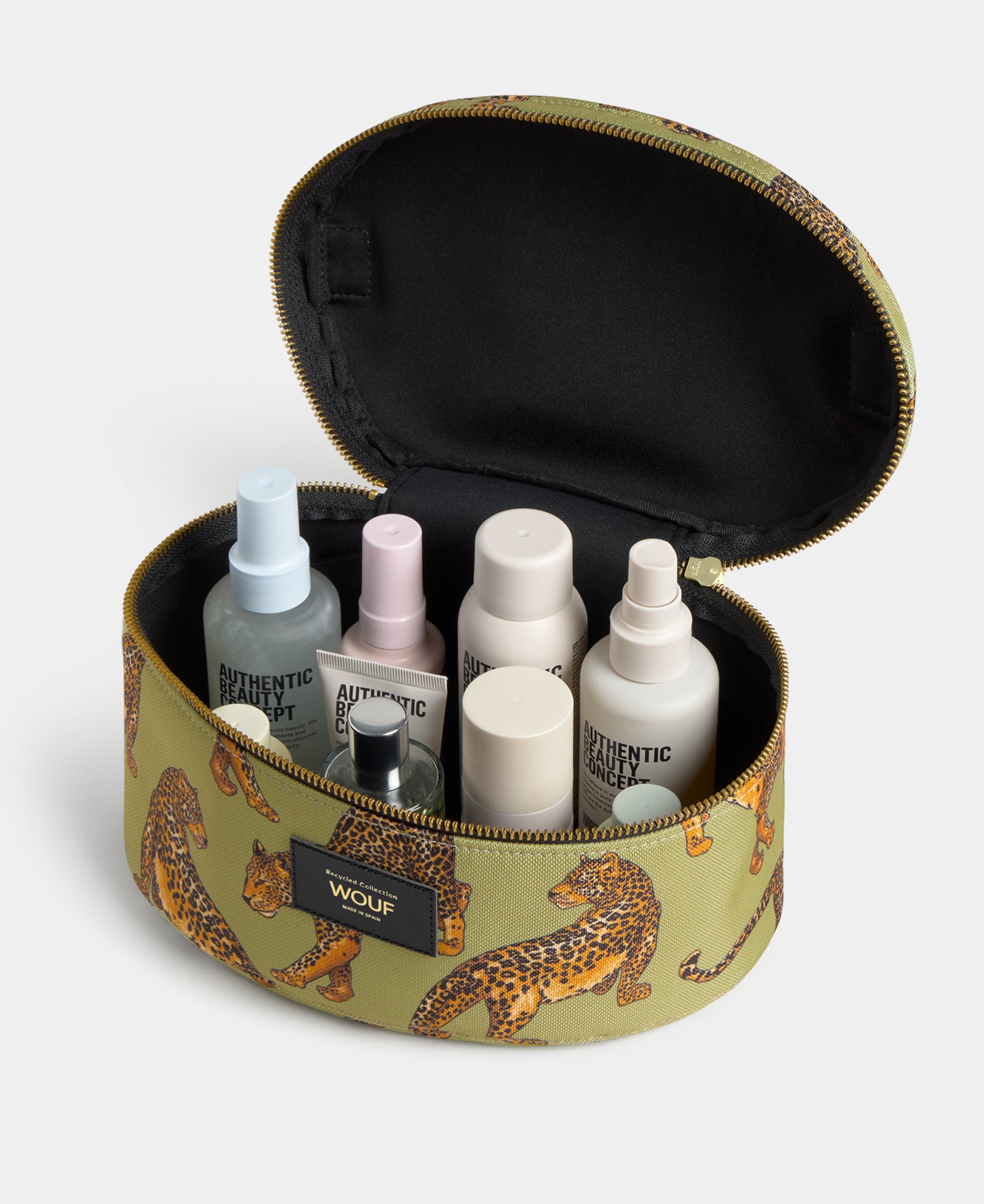 wouf-studio-avo-leopard-vanity-trousse-de-toilette-l-opard image 3