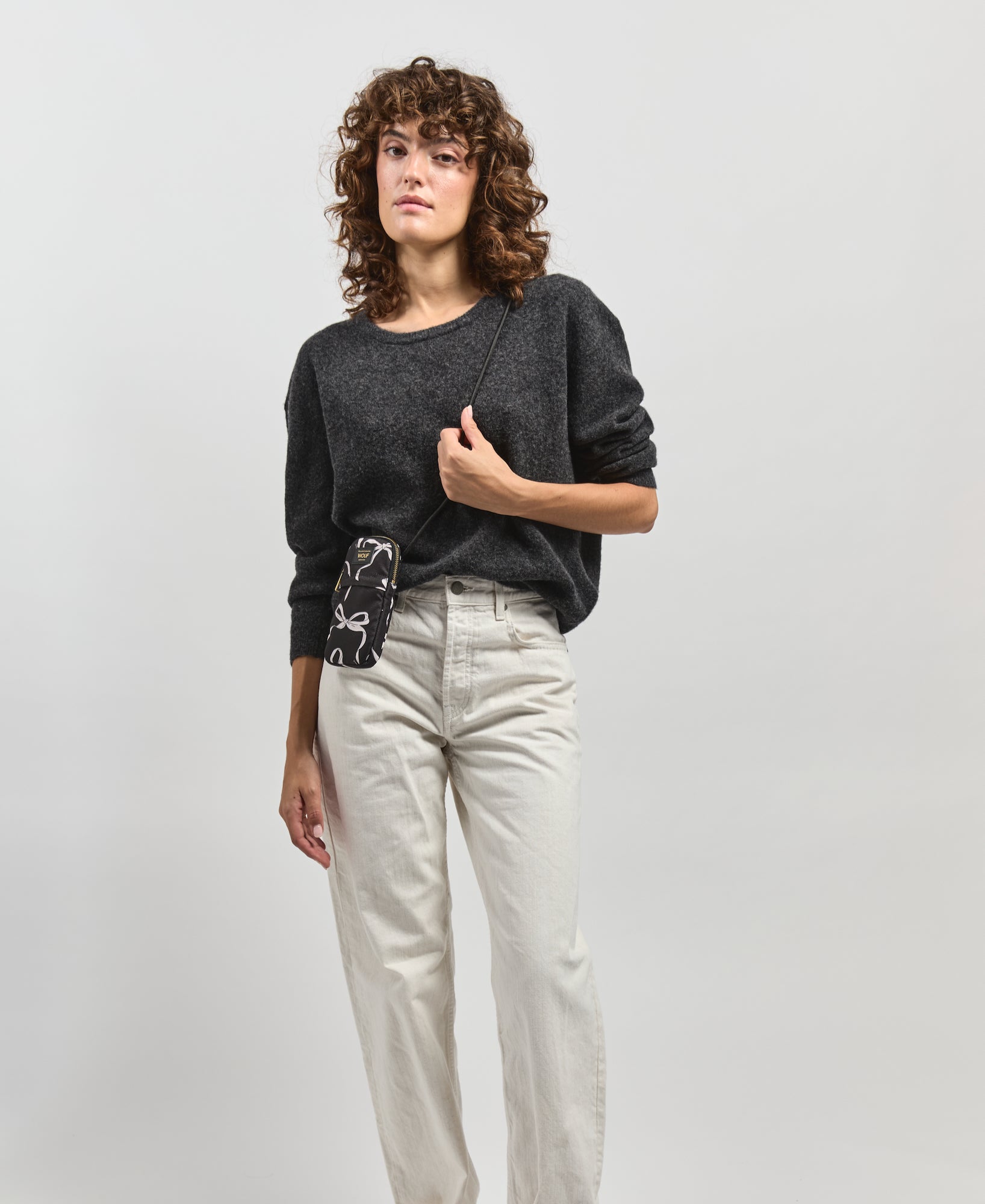 wouf-mesh-pochette-telephone-carlota-recyclee-small image 4